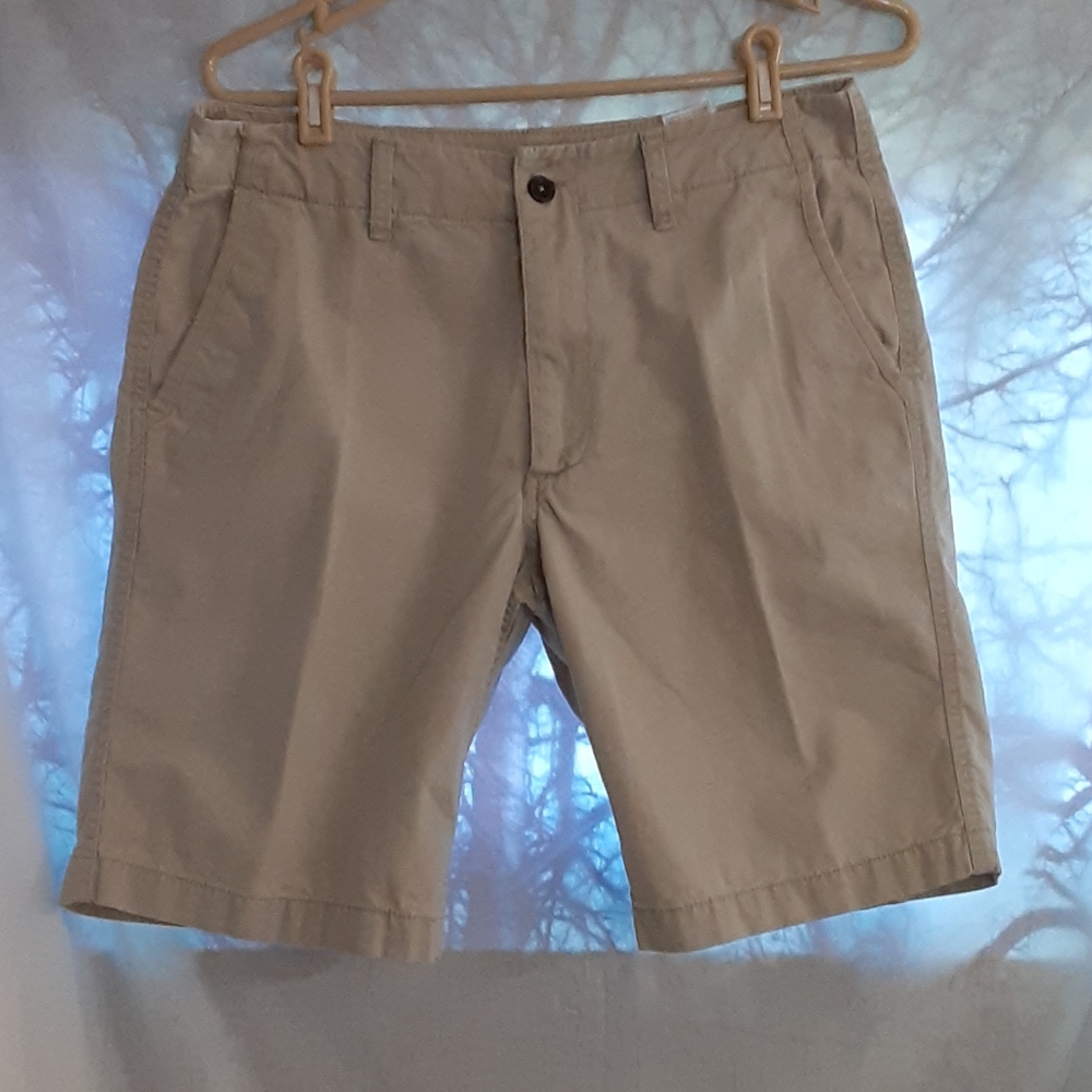 Mens khaki shorts